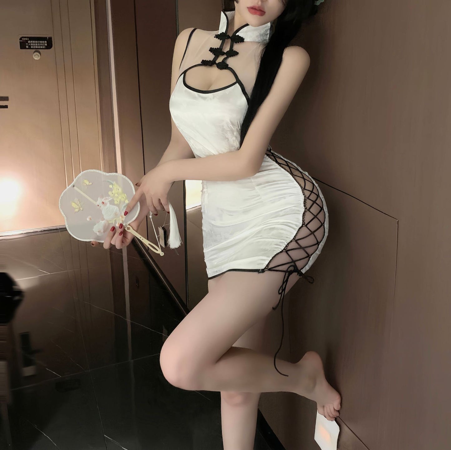 高开叉优雅旗袍 - Cheongsam